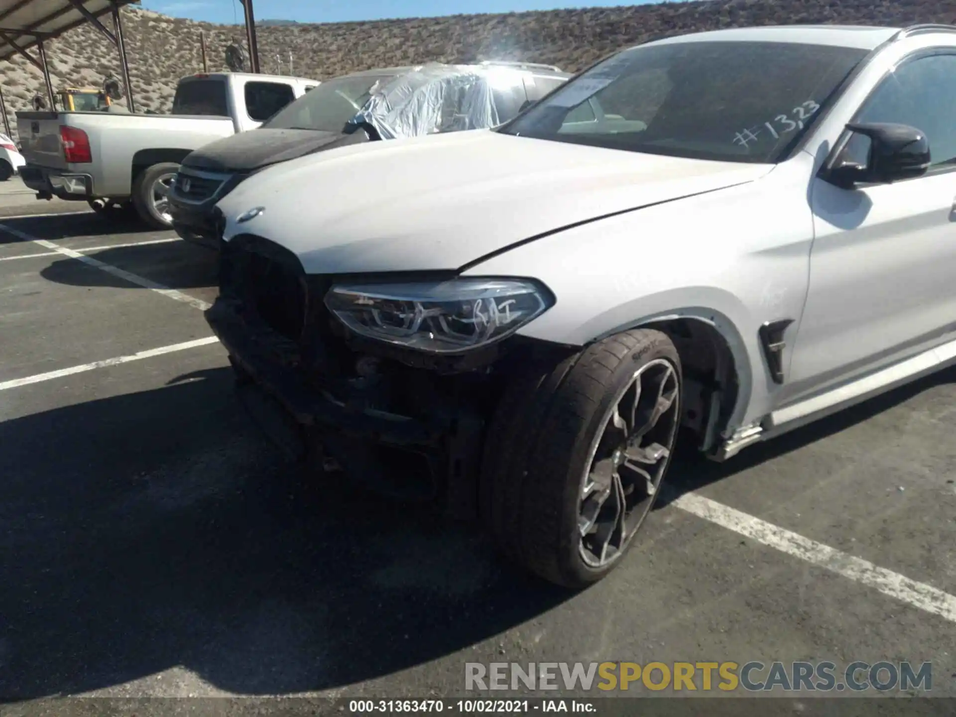 6 Фотография поврежденного автомобиля 5YMUJ0C08L9C41633 BMW X4 M 2020