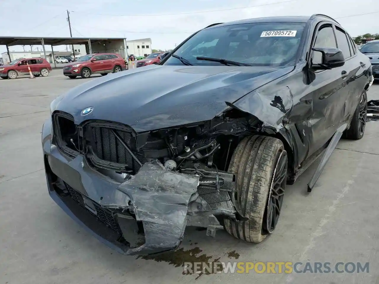 2 Photograph of a damaged car 5YM23EC03N9L69633 BMW X4 M 2022