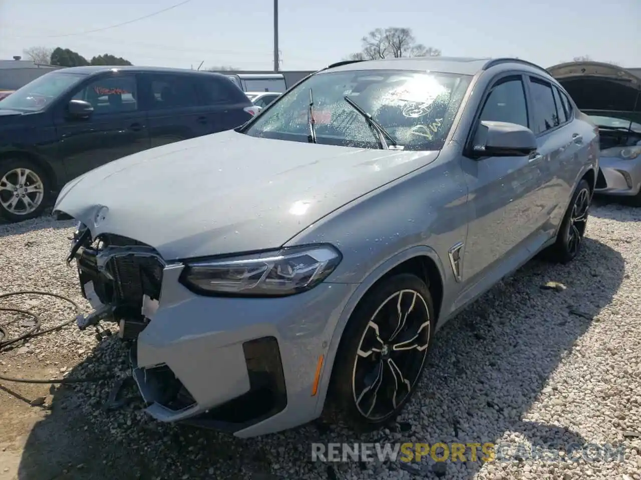 2 Photograph of a damaged car 5YM23EC08N9J24584 BMW X4 M 2022