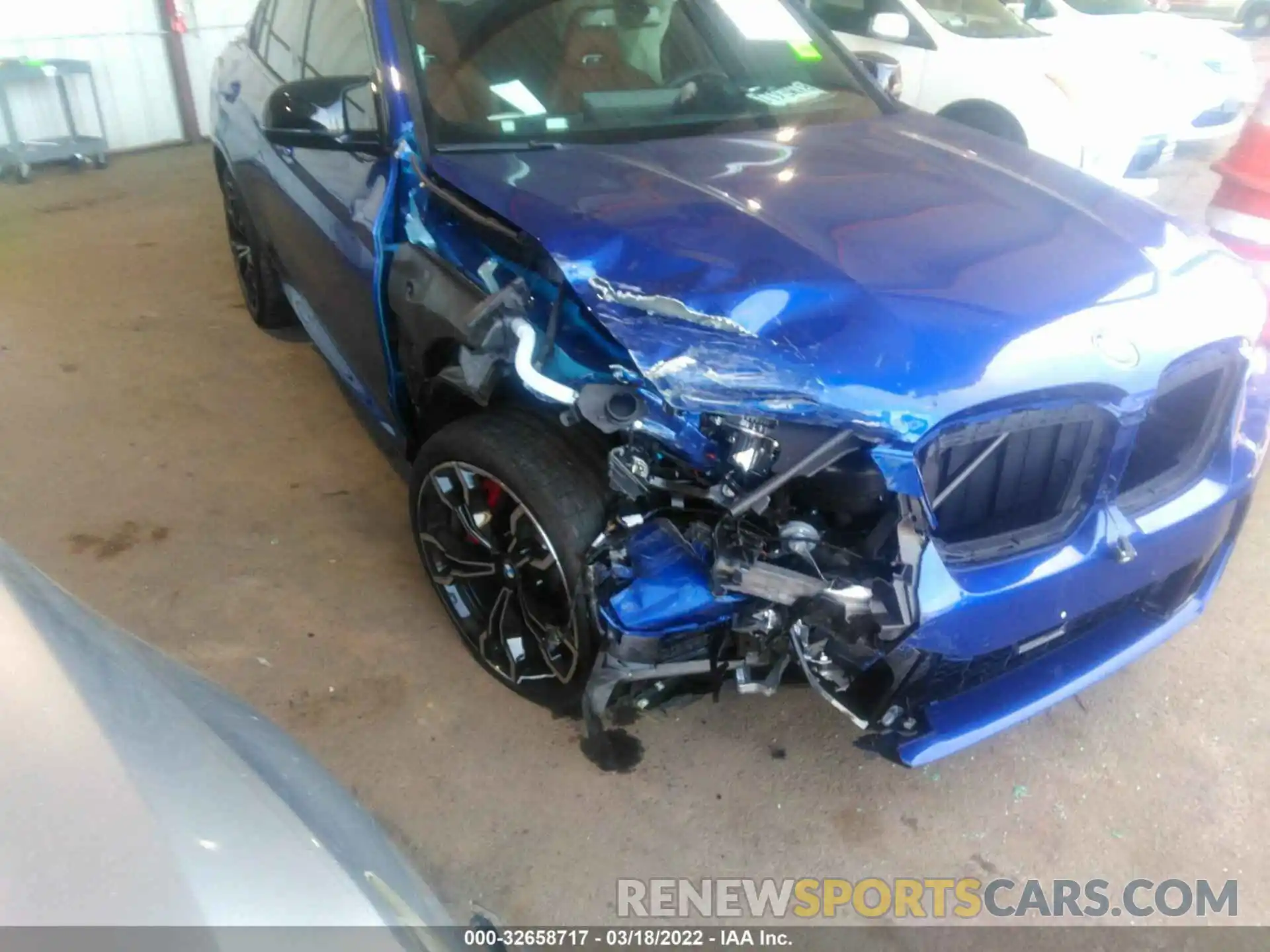 6 Photograph of a damaged car 5YM23EC09N9J46495 BMW X4 M 2022