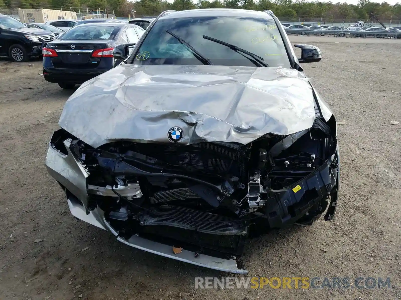 9 Photograph of a damaged car 5YMUJ0C02L9C26304 BMW X4 M COMPE 2020