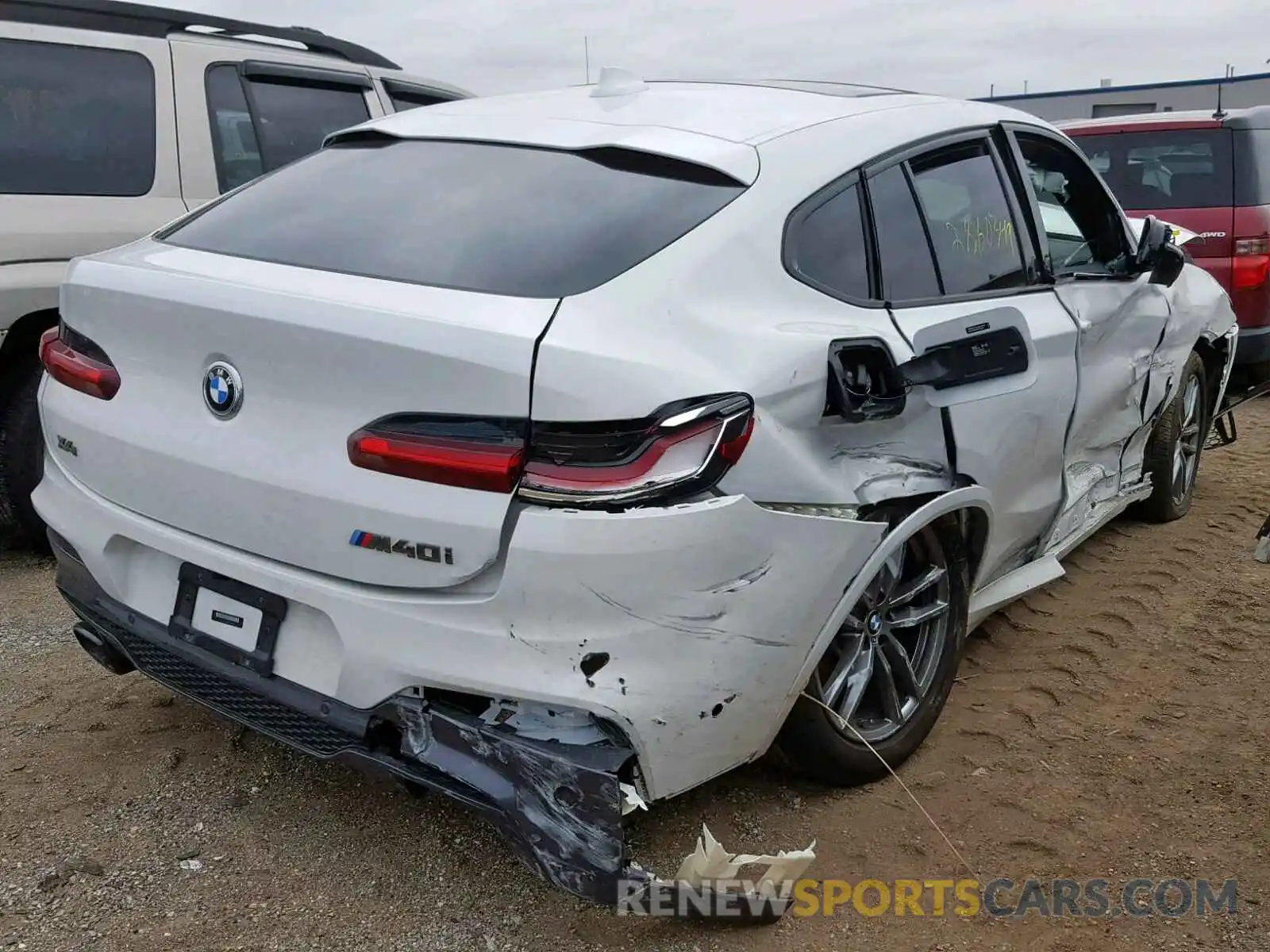 4 Фотография поврежденного автомобиля 5UXUJ5C55KLJ62550 BMW X4 M40I 2019