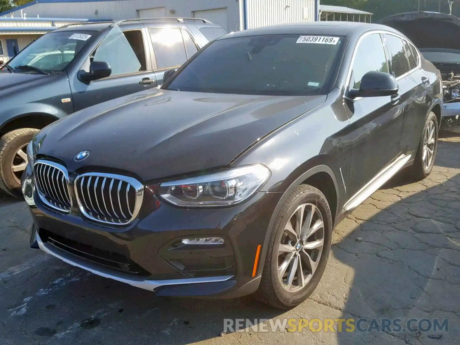 2 Photograph of a damaged car 5UXUJ3C50KLG54183 BMW X4 XDRIVE3 2019