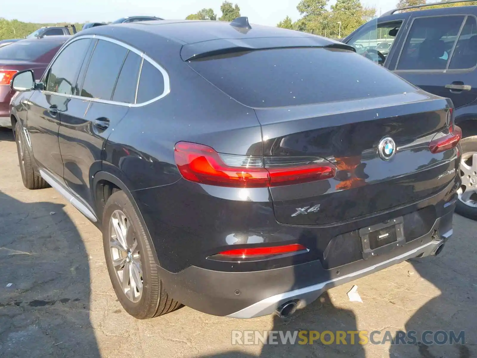 3 Photograph of a damaged car 5UXUJ3C50KLG54183 BMW X4 XDRIVE3 2019