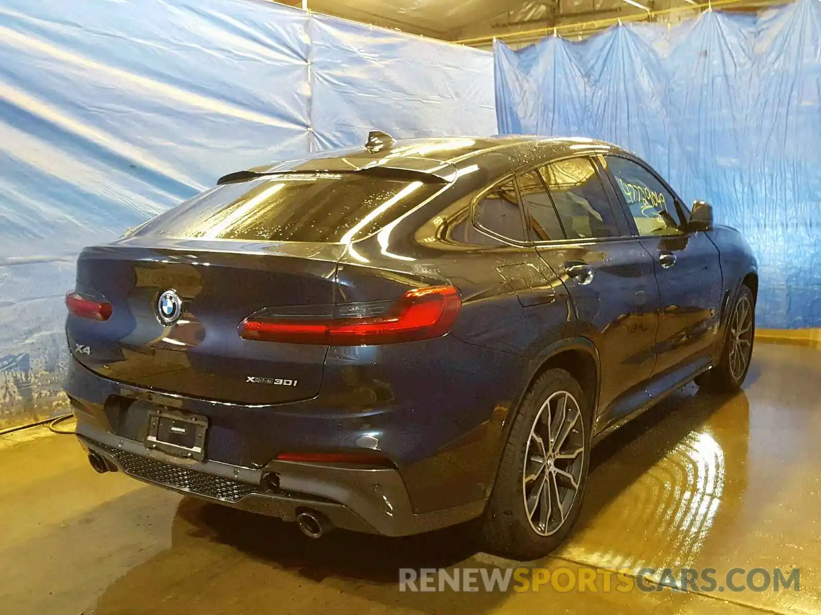 4 Photograph of a damaged car 5UXUJ3C52KLG53939 BMW X4 XDRIVE3 2019