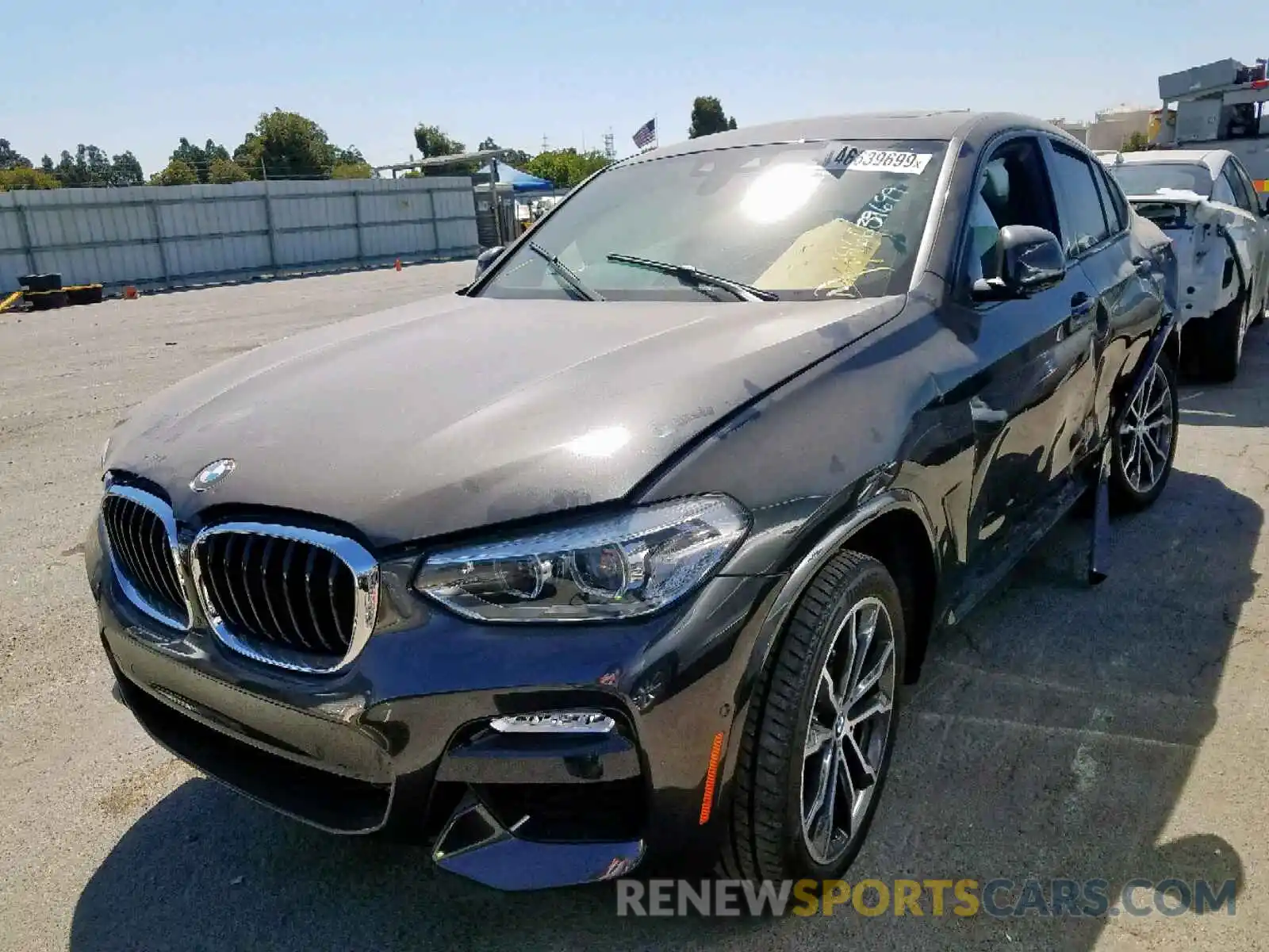 2 Photograph of a damaged car 5UXUJ3C54KLA58624 BMW X4 XDRIVE3 2019