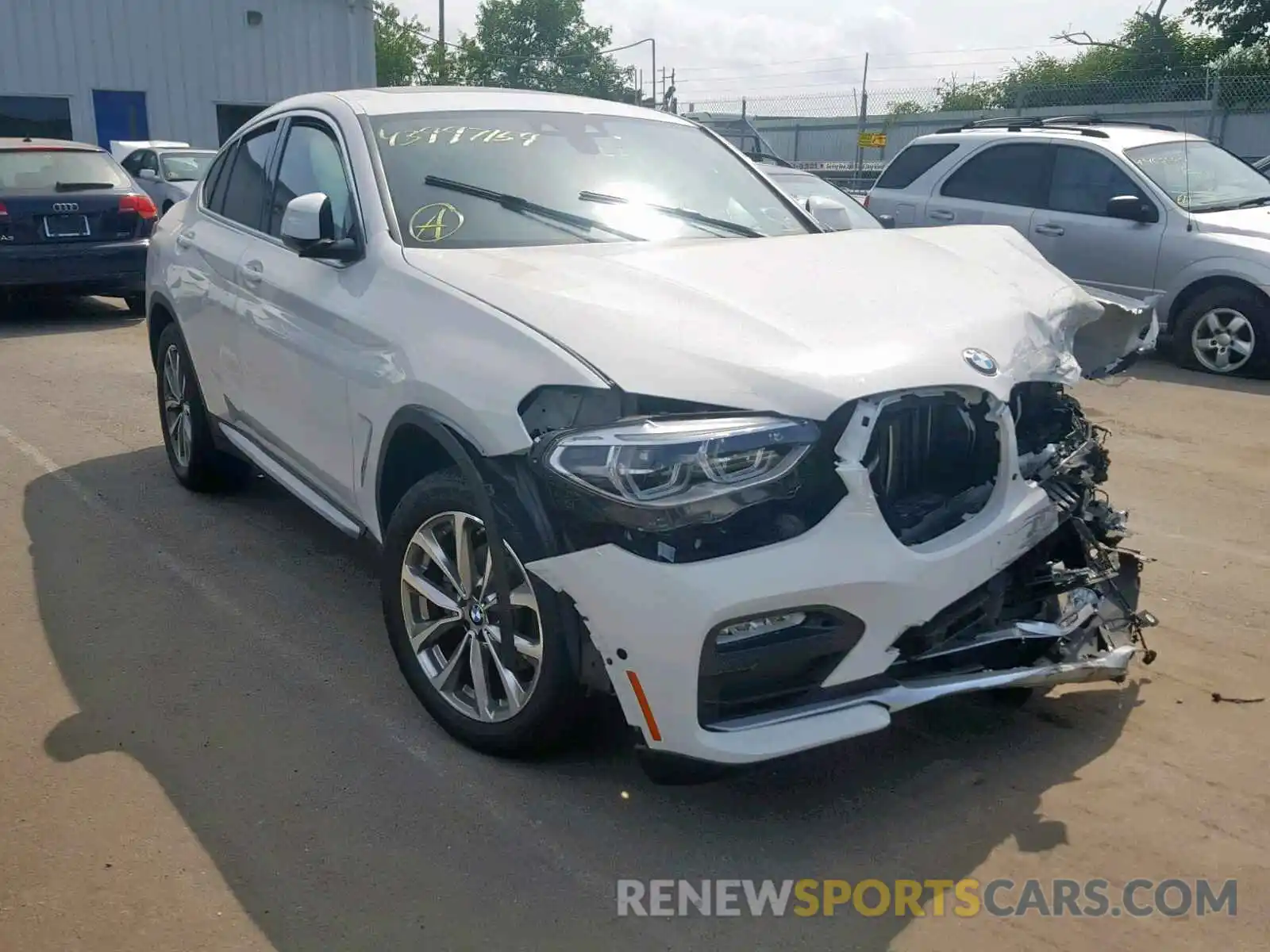 1 Photograph of a damaged car 5UXUJ3C56KLA58768 BMW X4 XDRIVE3 2019