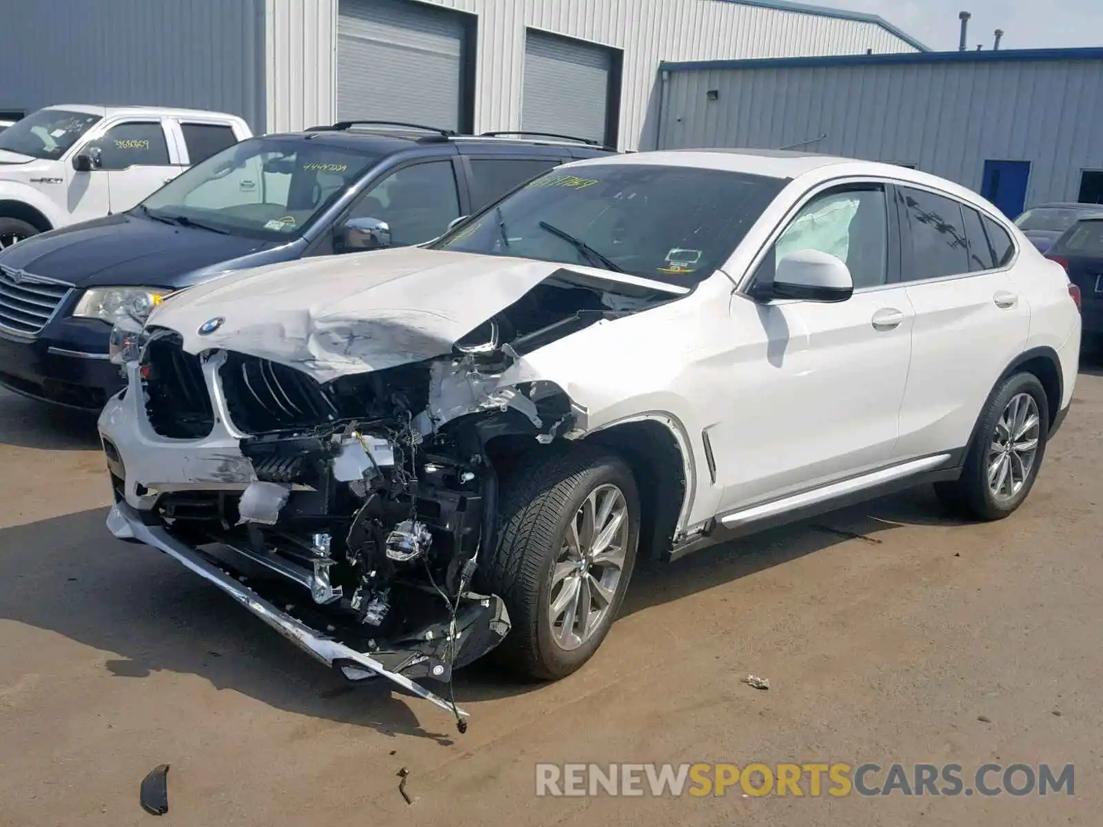 2 Photograph of a damaged car 5UXUJ3C56KLA58768 BMW X4 XDRIVE3 2019