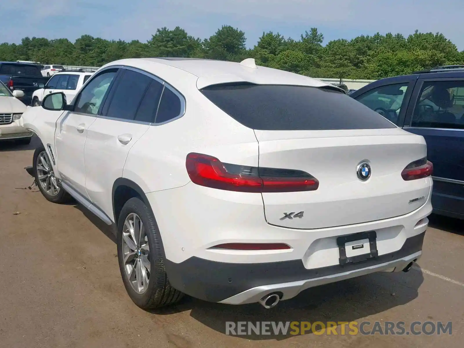 3 Photograph of a damaged car 5UXUJ3C56KLA58768 BMW X4 XDRIVE3 2019