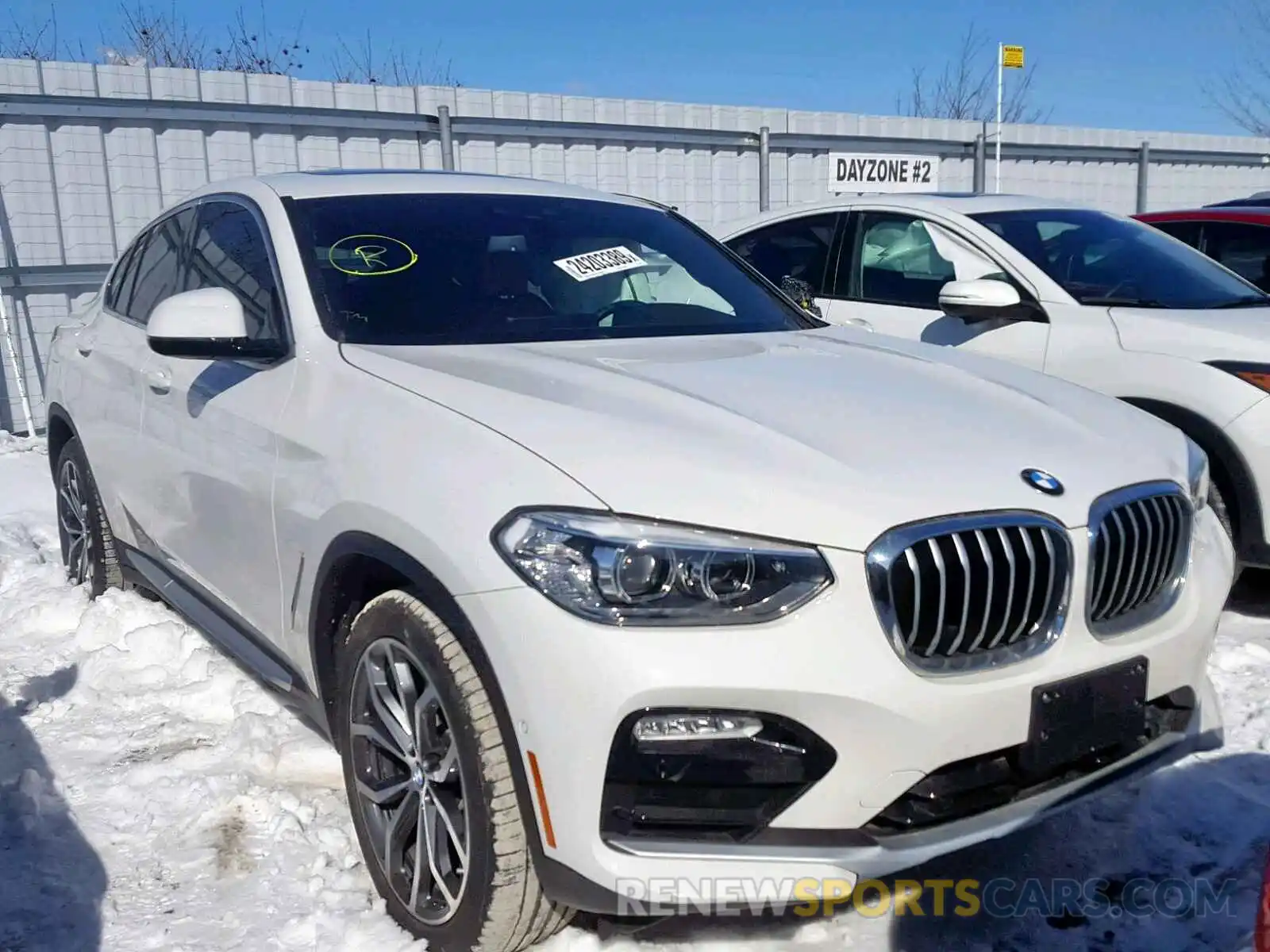 1 Photograph of a damaged car 5UXUJ3C56KLG52972 BMW X4 XDRIVE3 2019