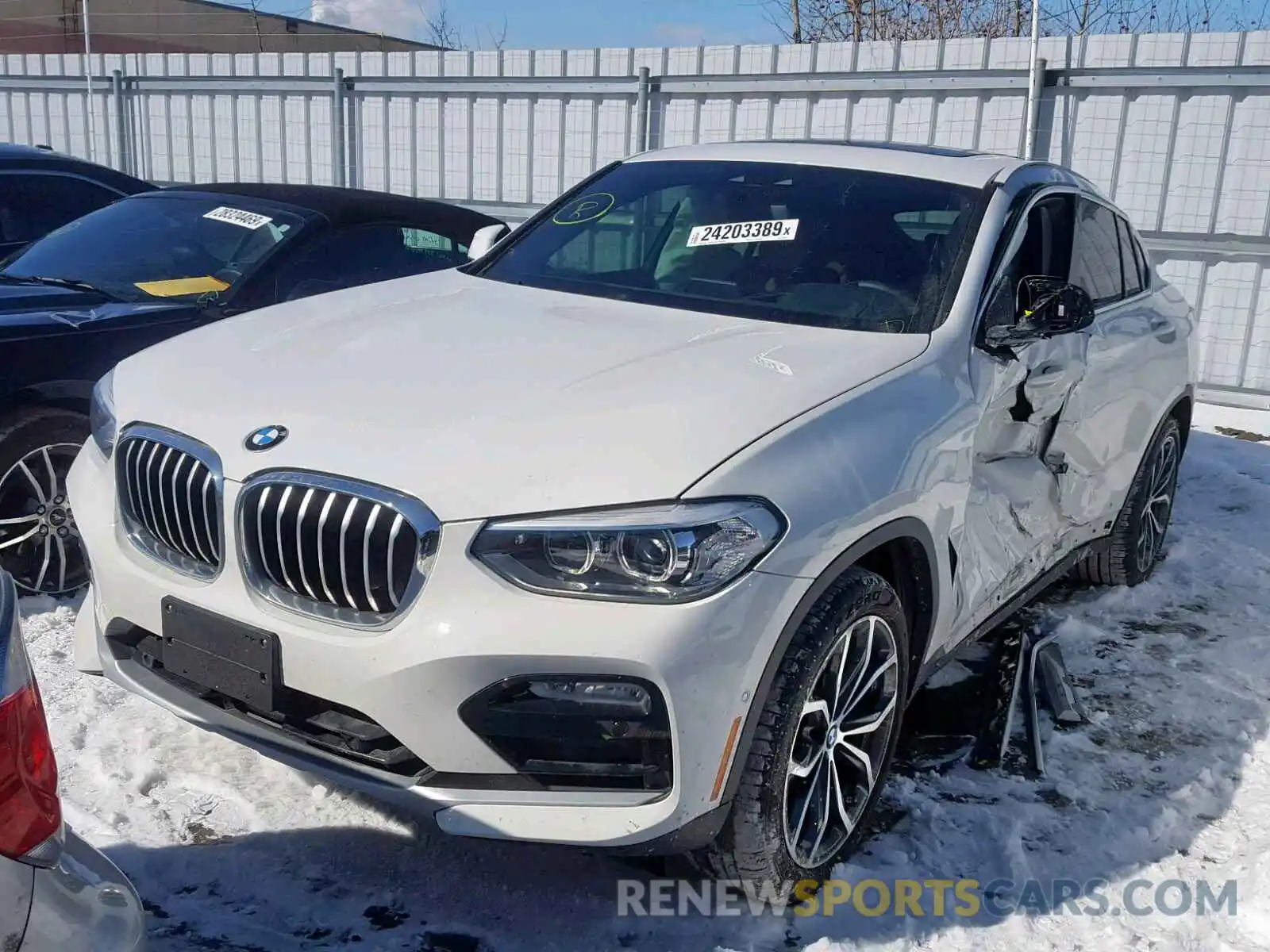 2 Photograph of a damaged car 5UXUJ3C56KLG52972 BMW X4 XDRIVE3 2019