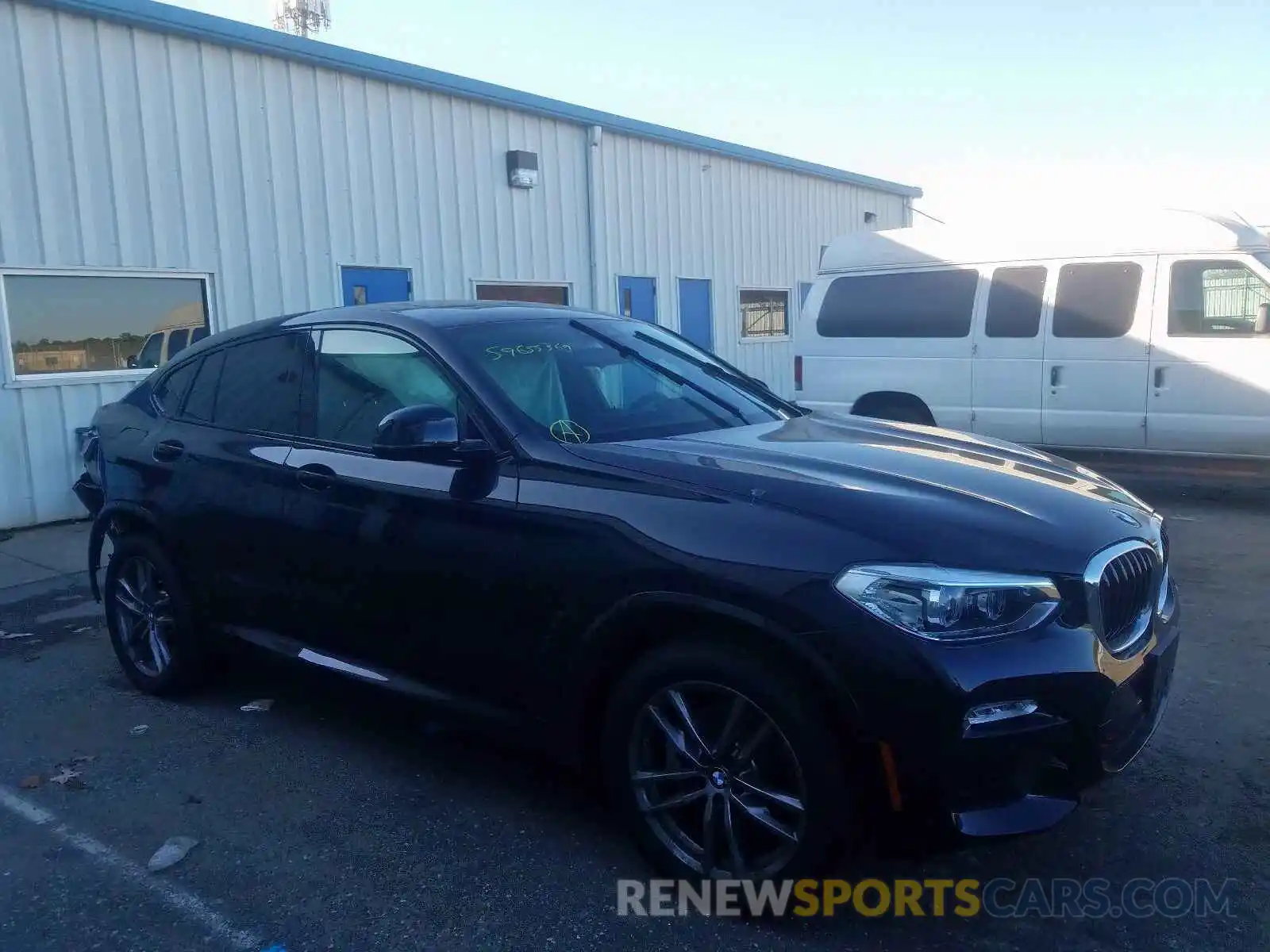 1 Photograph of a damaged car 5UXUJ3C59KLG57132 BMW X4 XDRIVE3 2019