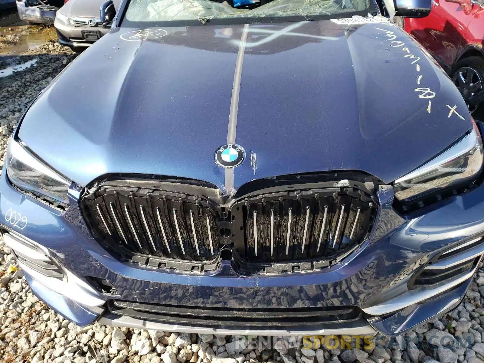 7 Photograph of a damaged car 5UXCR6C50KLK80029 BMW X5 2019