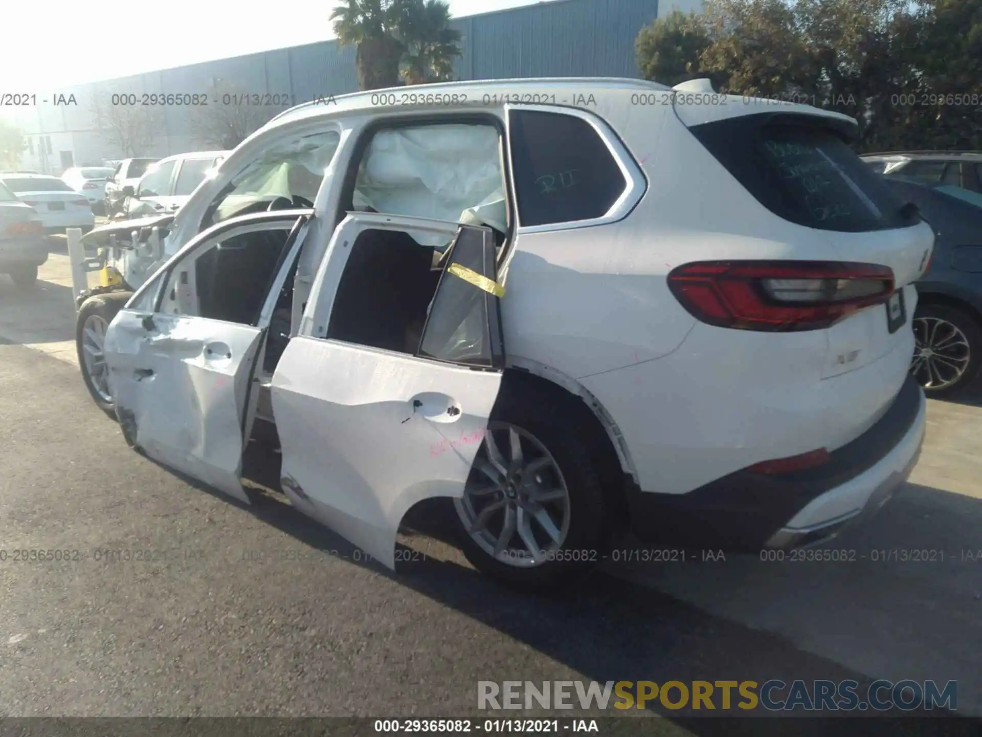 3 Photograph of a damaged car 5UXCR6C50KLK84064 BMW X5 2019