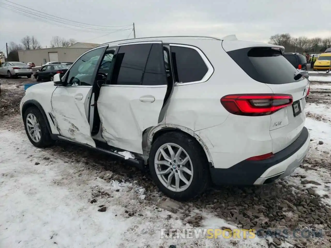 2 Photograph of a damaged car 5UXCR6C50KLK85604 BMW X5 2019