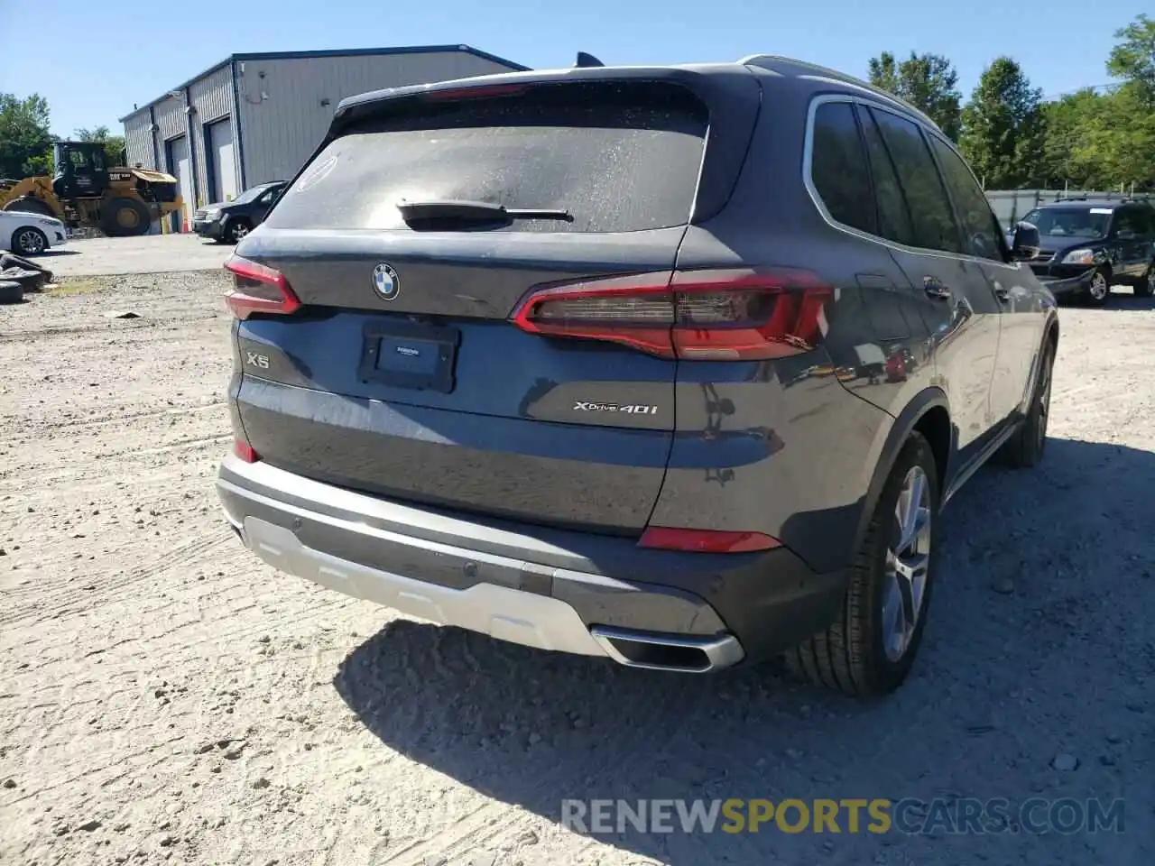 4 Photograph of a damaged car 5UXCR6C50KLK86574 BMW X5 2019