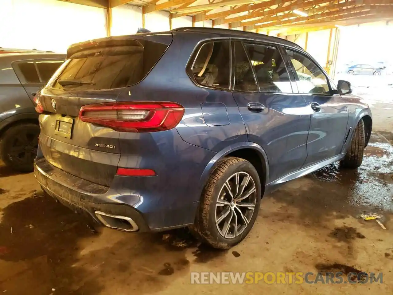 4 Photograph of a damaged car 5UXCR6C50KLK87045 BMW X5 2019