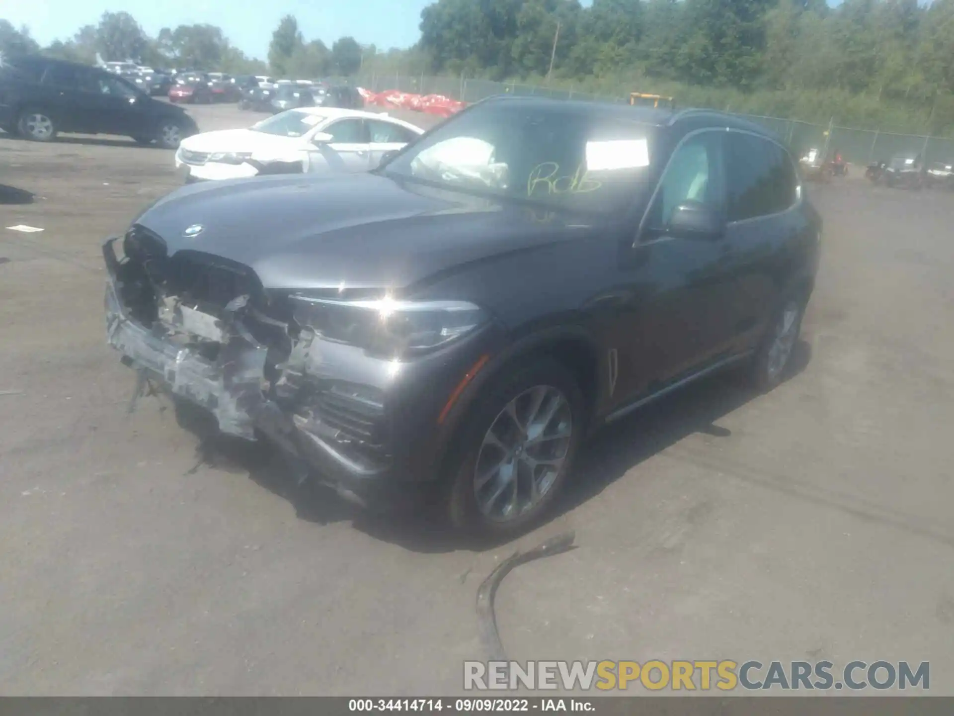 2 Photograph of a damaged car 5UXCR6C50KLL09979 BMW X5 2019