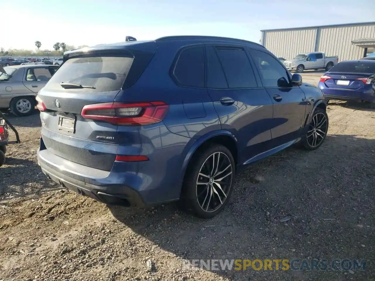 4 Photograph of a damaged car 5UXCR6C50KLL10047 BMW X5 2019