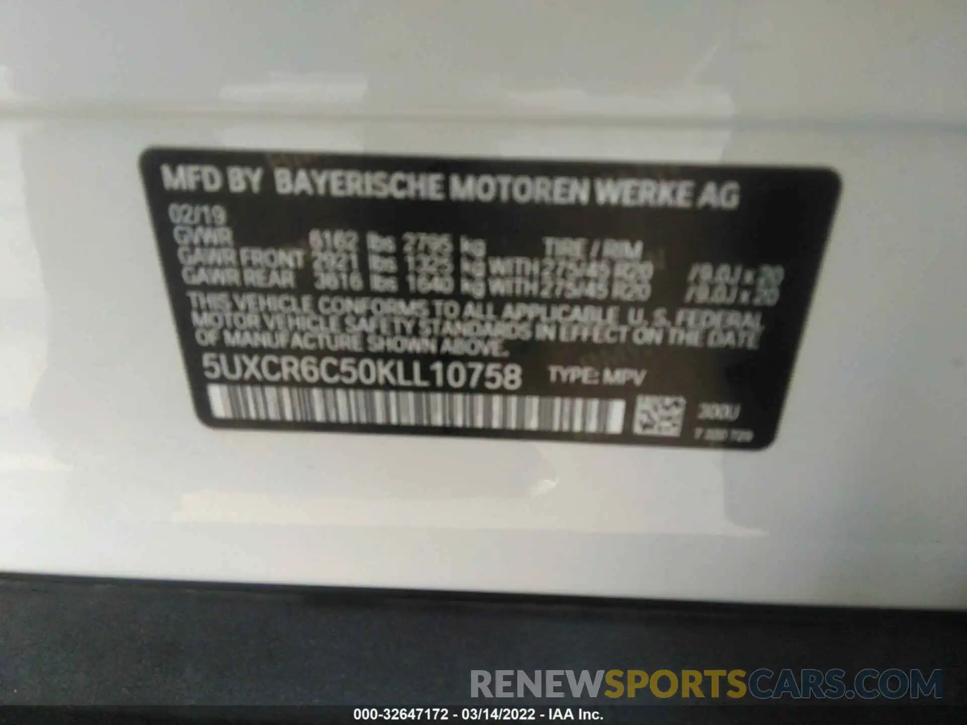 9 Photograph of a damaged car 5UXCR6C50KLL10758 BMW X5 2019