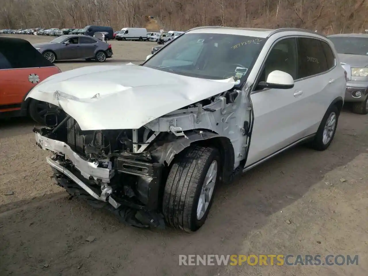 2 Photograph of a damaged car 5UXCR6C50KLL13398 BMW X5 2019