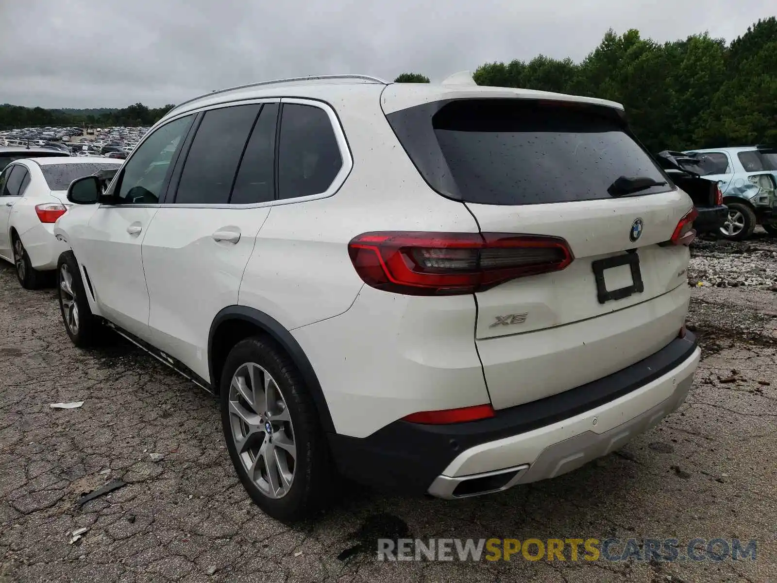 3 Photograph of a damaged car 5UXCR6C50KLL13532 BMW X5 2019