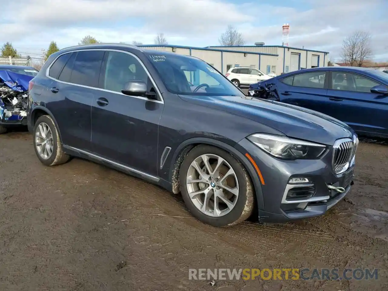 4 Photograph of a damaged car 5UXCR6C50KLL23204 BMW X5 2019