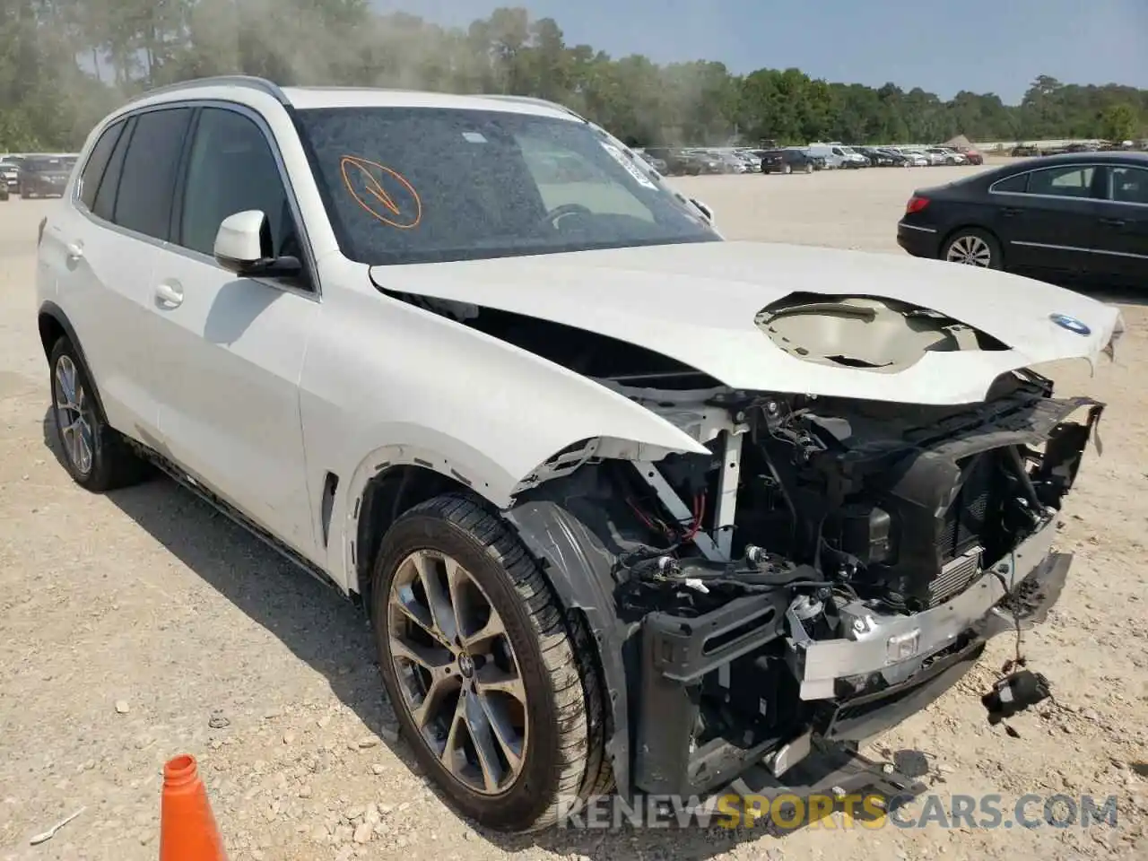 1 Photograph of a damaged car 5UXCR6C50KLL31254 BMW X5 2019