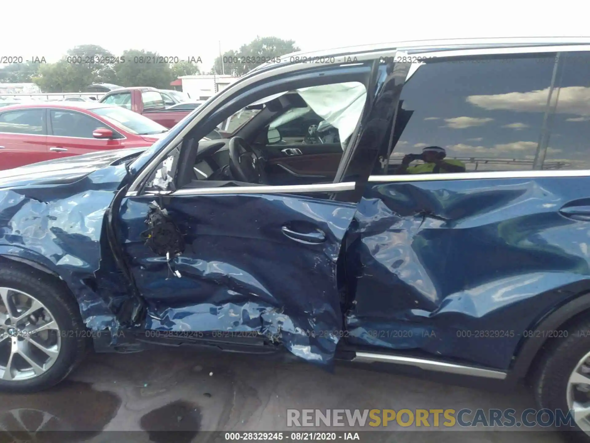 6 Photograph of a damaged car 5UXCR6C50KLL35112 BMW X5 2019