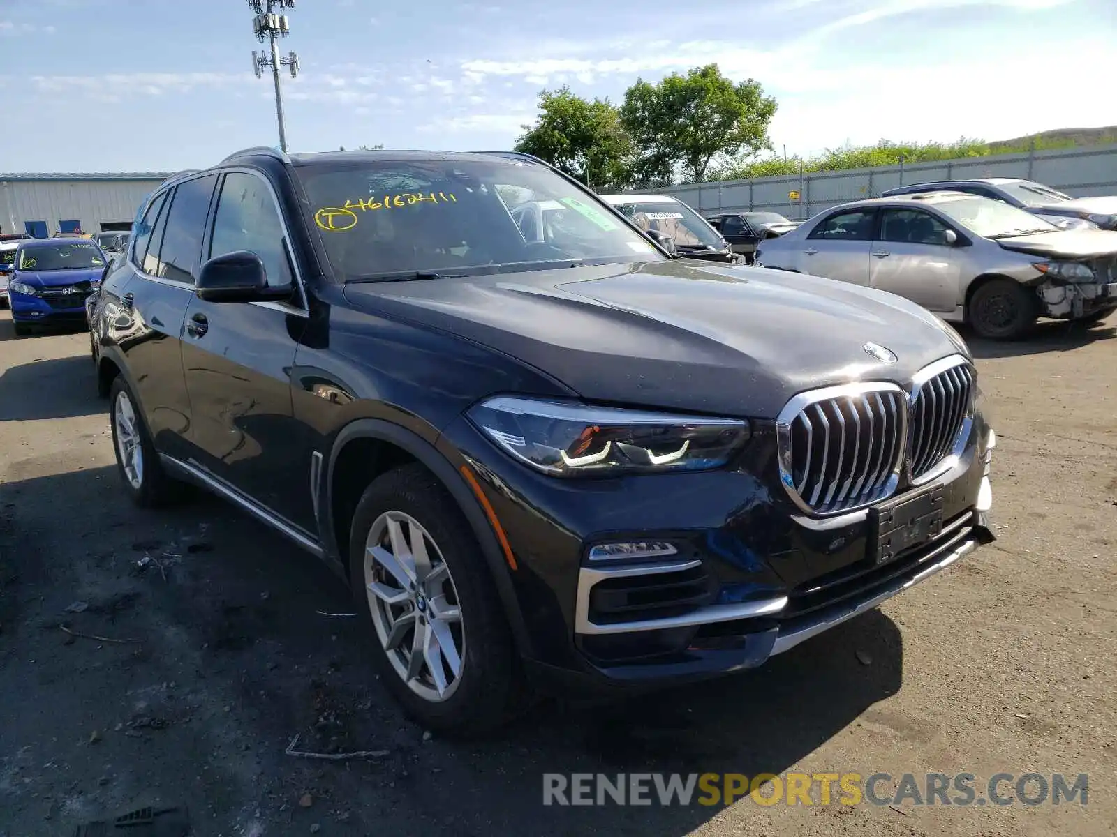 1 Photograph of a damaged car 5UXCR6C50KLL35157 BMW X5 2019