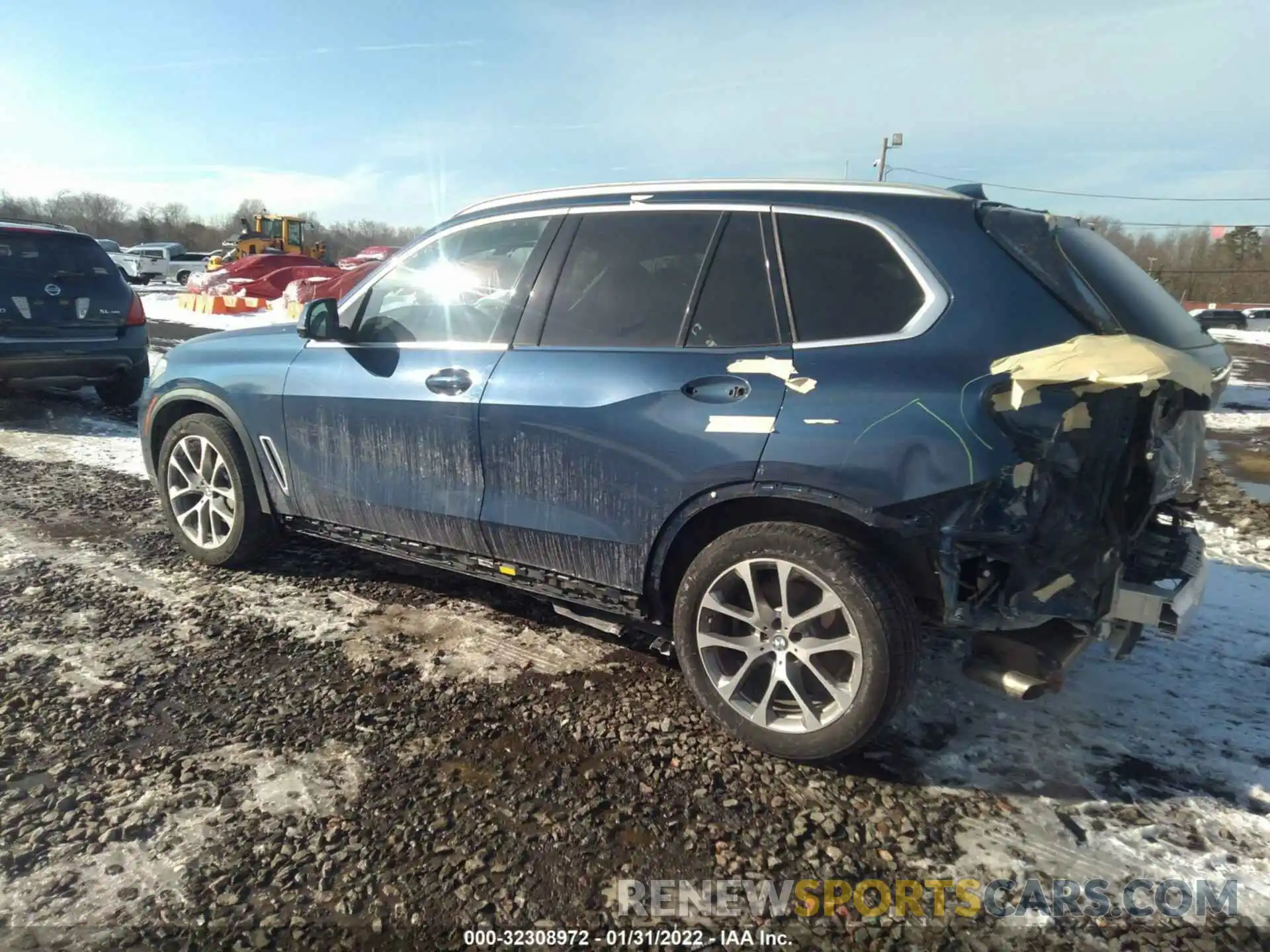 3 Photograph of a damaged car 5UXCR6C50KLL53030 BMW X5 2019