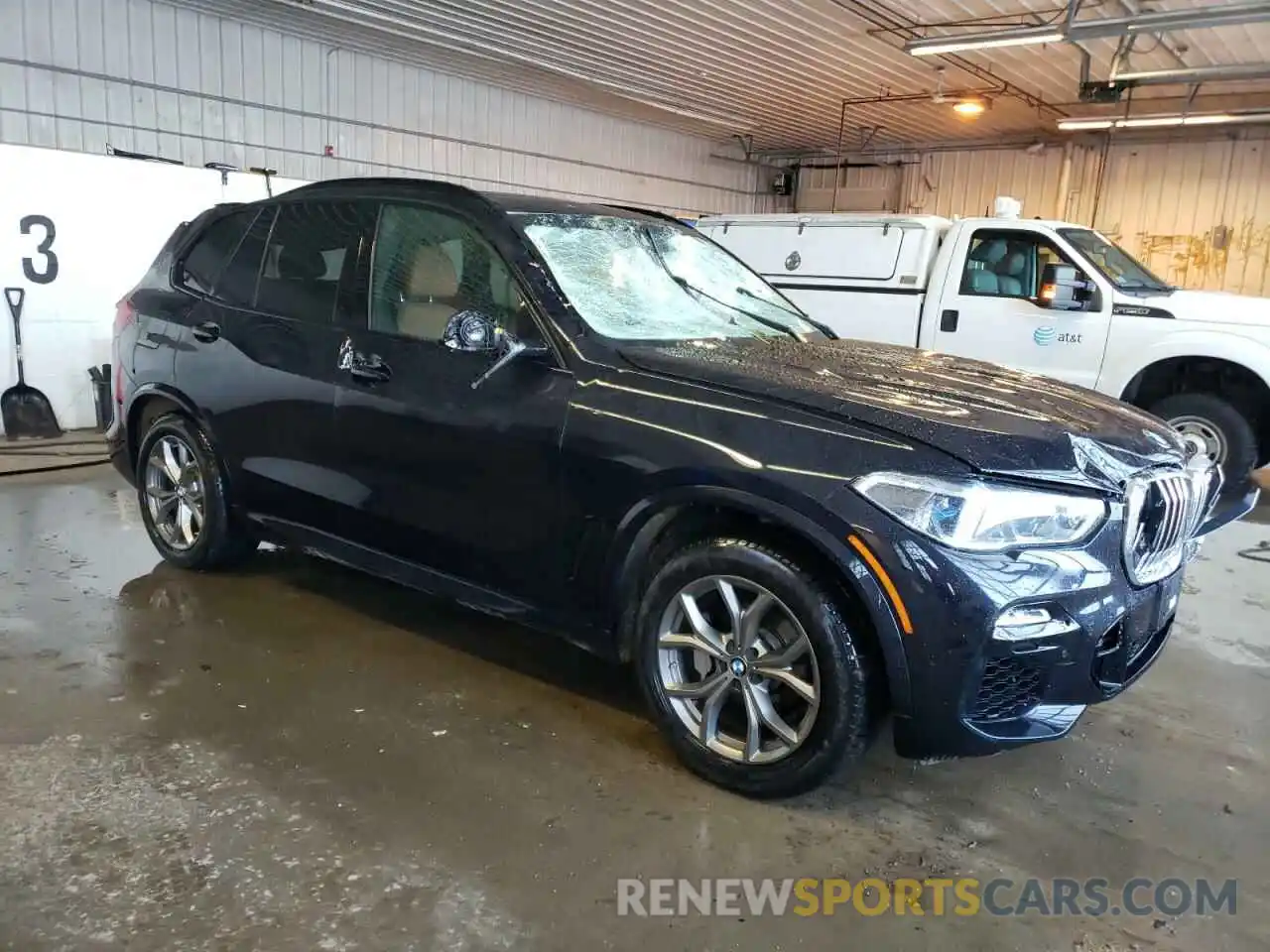 4 Photograph of a damaged car 5UXCR6C50KLL53772 BMW X5 2019