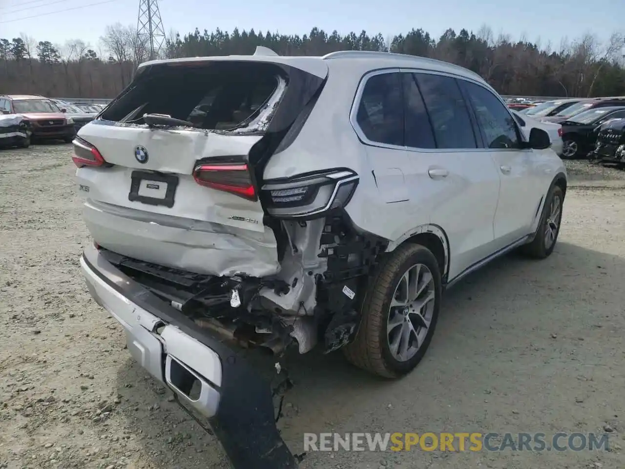 4 Photograph of a damaged car 5UXCR6C50KLL64948 BMW X5 2019