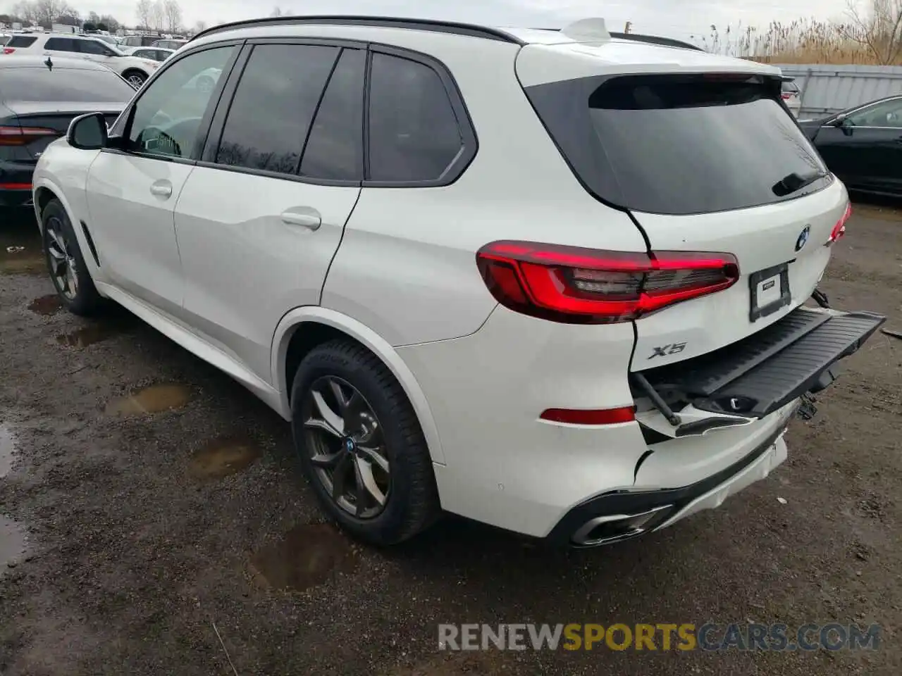 3 Photograph of a damaged car 5UXCR6C51KLK82050 BMW X5 2019