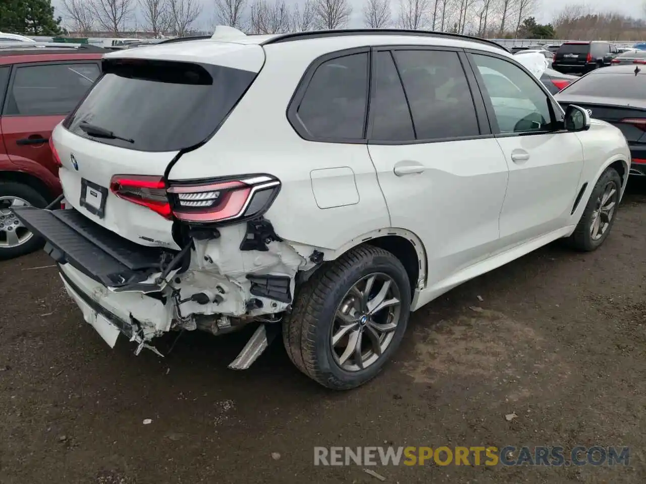 4 Photograph of a damaged car 5UXCR6C51KLK82050 BMW X5 2019