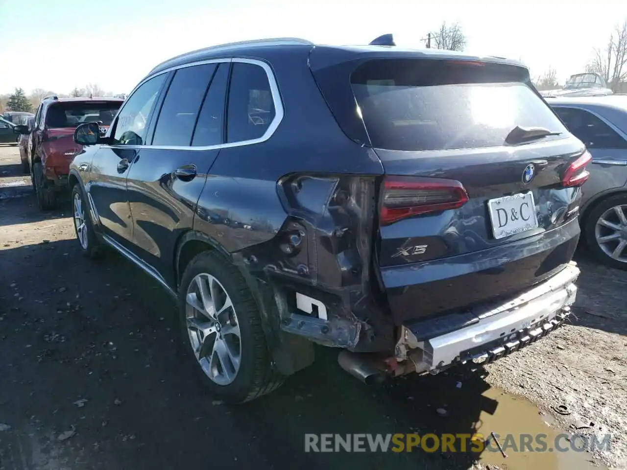 3 Photograph of a damaged car 5UXCR6C51KLK82923 BMW X5 2019