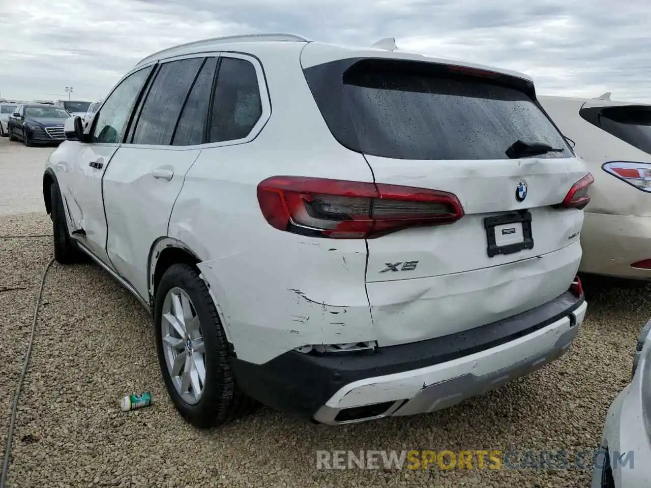 3 Photograph of a damaged car 5UXCR6C51KLK83019 BMW X5 2019