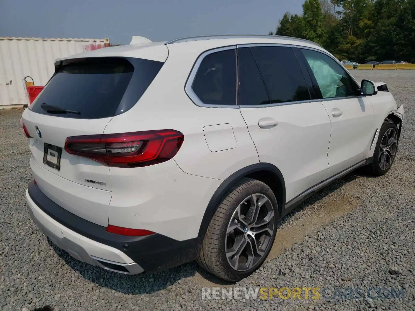 4 Photograph of a damaged car 5UXCR6C51KLK86910 BMW X5 2019