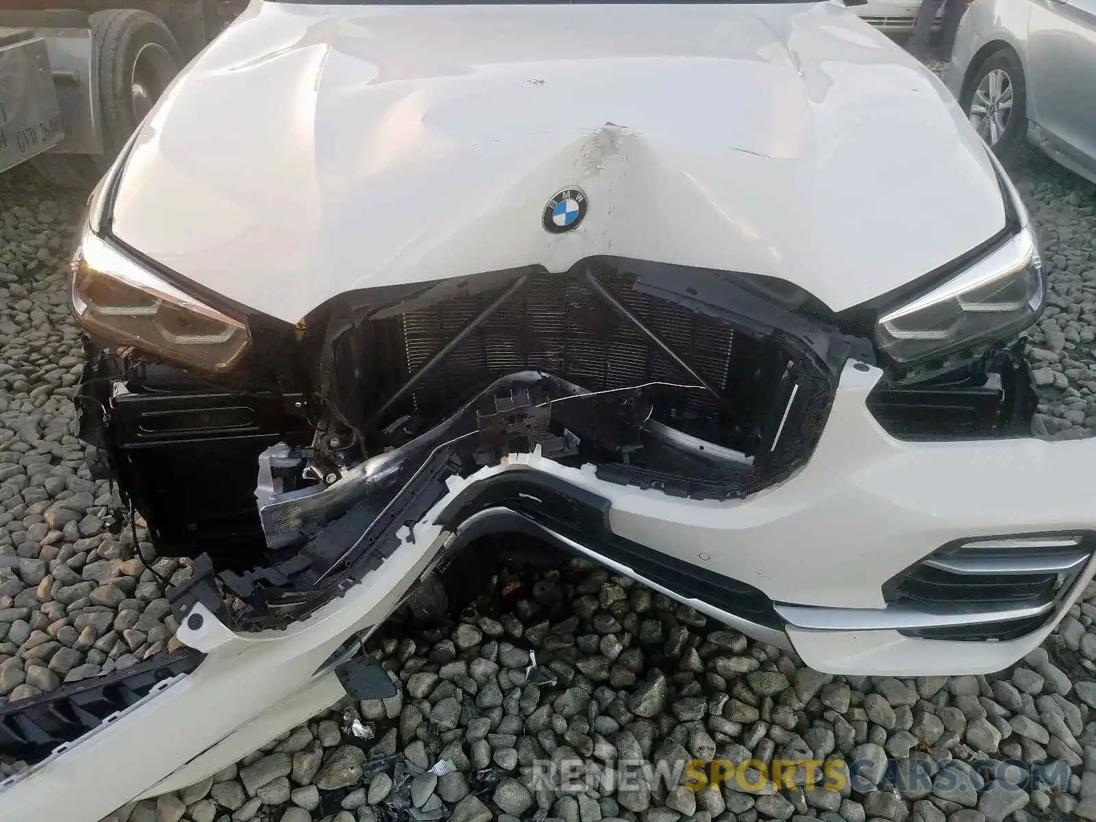 7 Photograph of a damaged car 5UXCR6C51KLK89953 BMW X5 2019