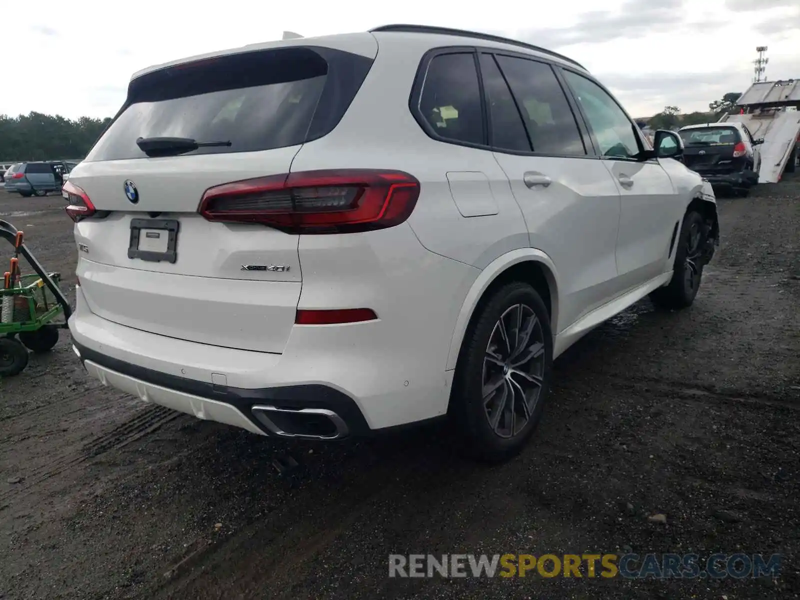 4 Photograph of a damaged car 5UXCR6C51KLL08694 BMW X5 2019