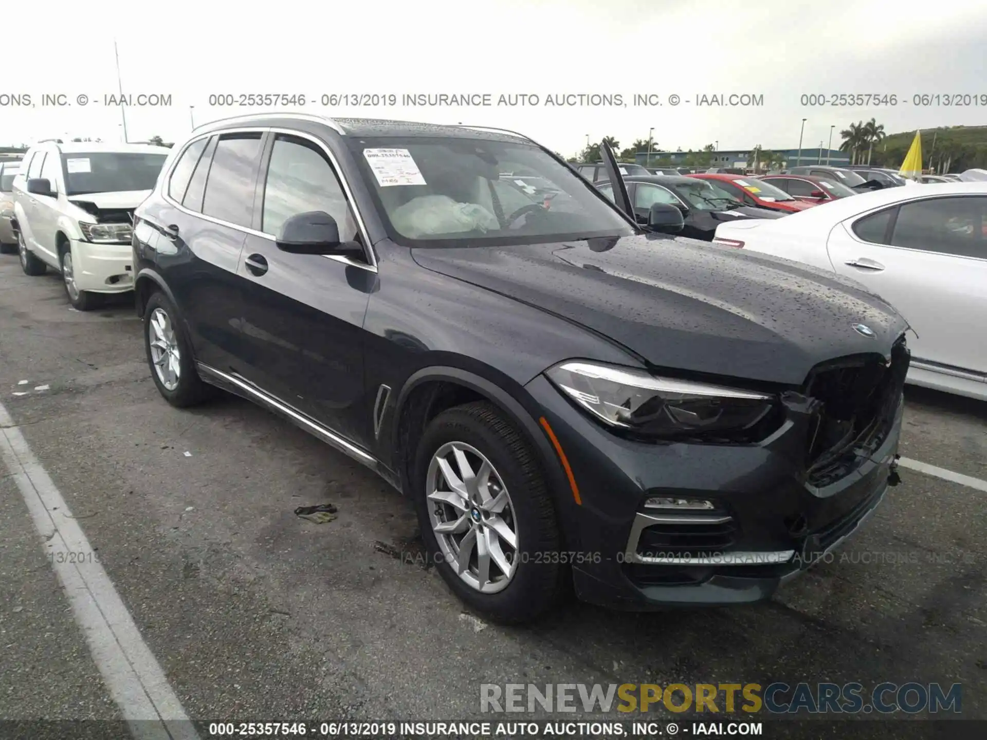 1 Photograph of a damaged car 5UXCR6C51KLL08906 BMW X5 2019