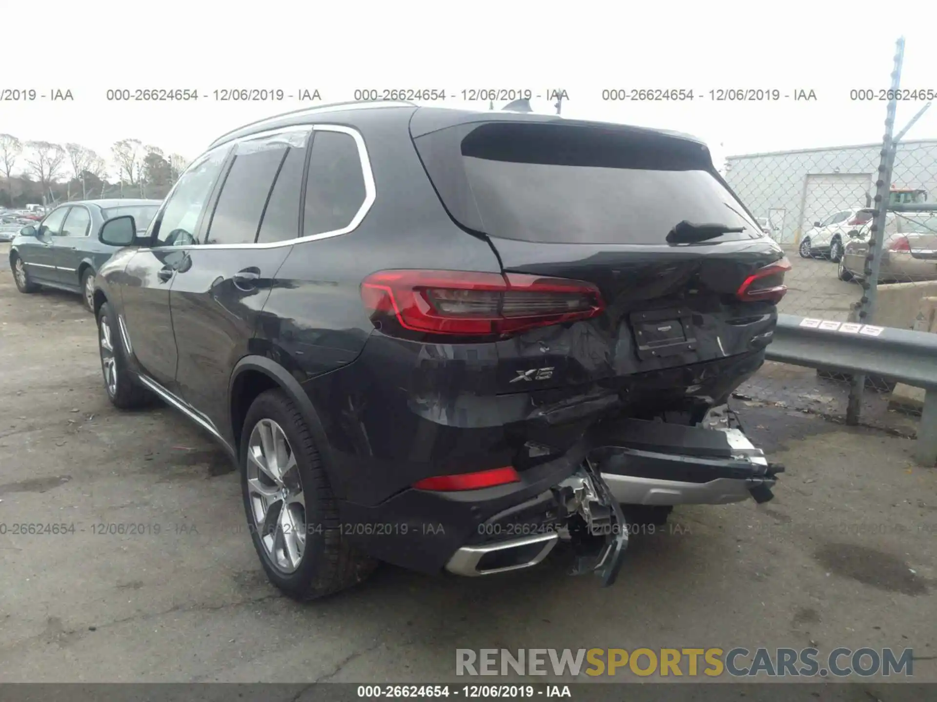 3 Photograph of a damaged car 5UXCR6C51KLL11451 BMW X5 2019