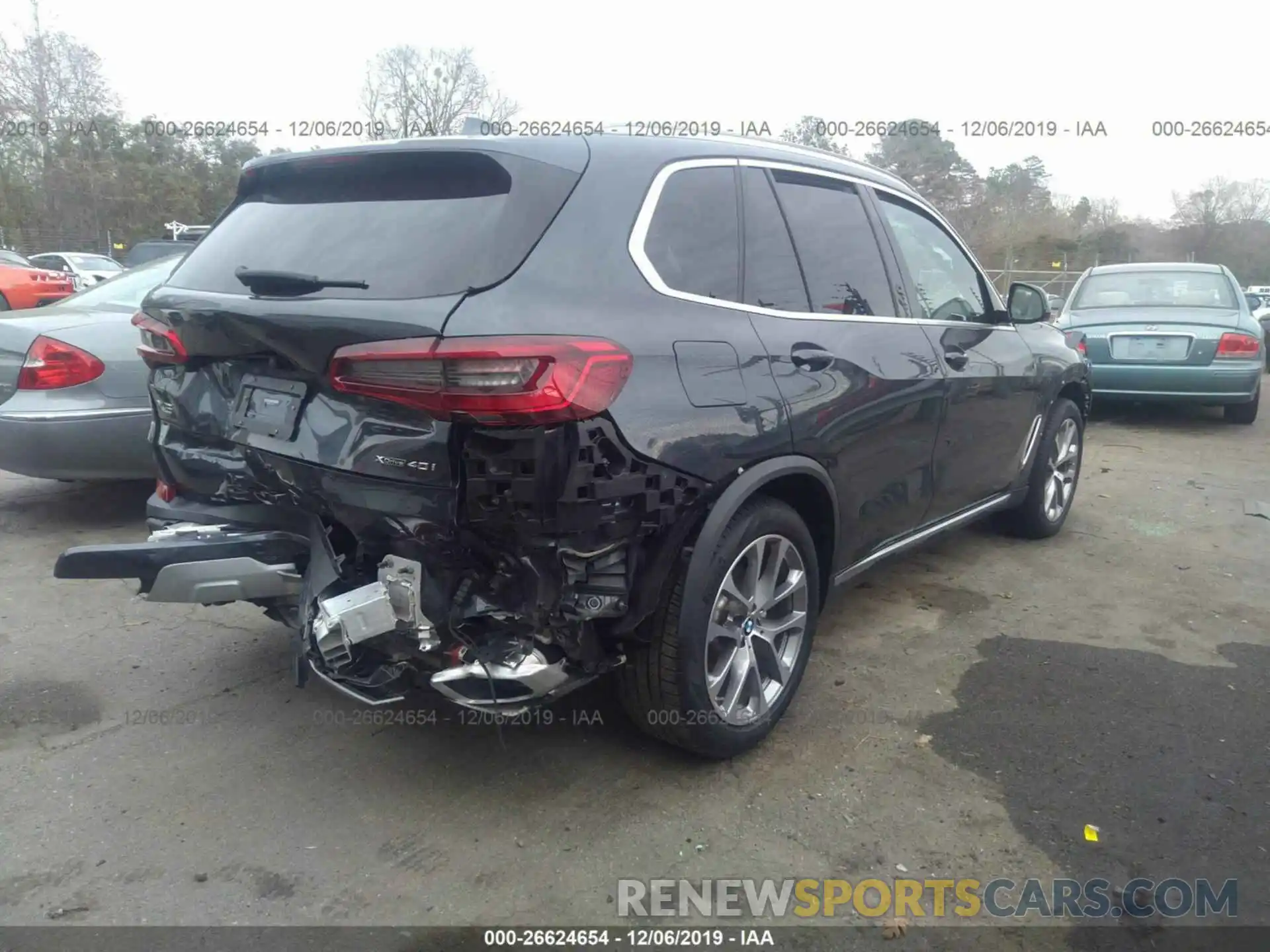 4 Photograph of a damaged car 5UXCR6C51KLL11451 BMW X5 2019