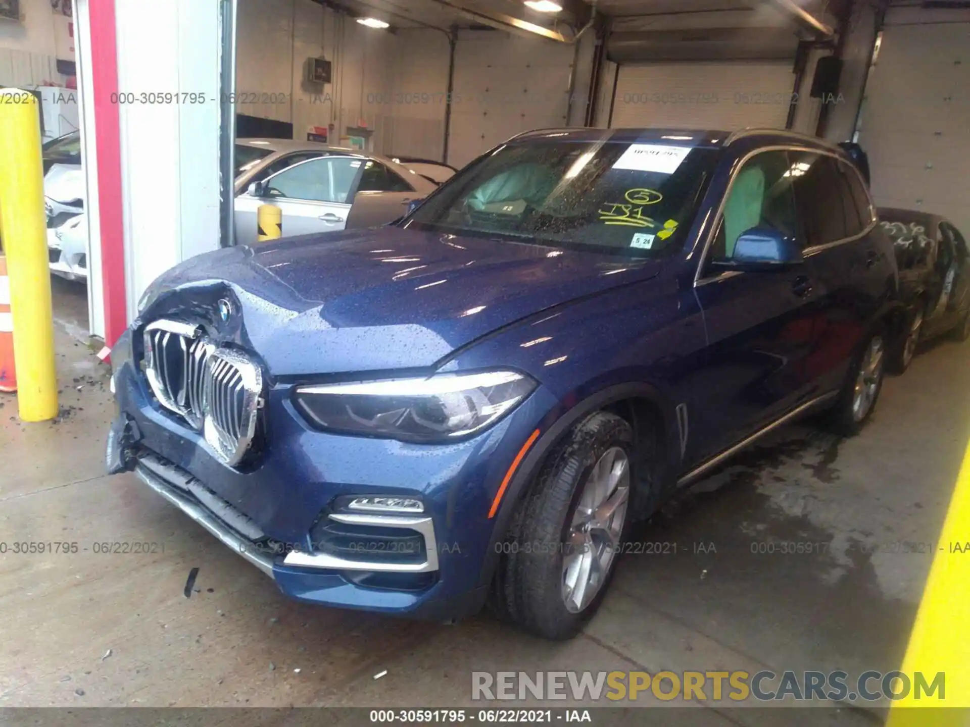 2 Photograph of a damaged car 5UXCR6C51KLL12275 BMW X5 2019