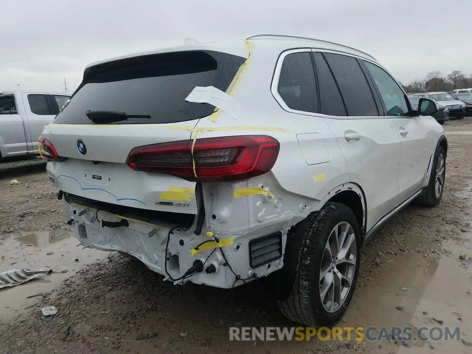 4 Photograph of a damaged car 5UXCR6C51KLL21817 BMW X5 2019