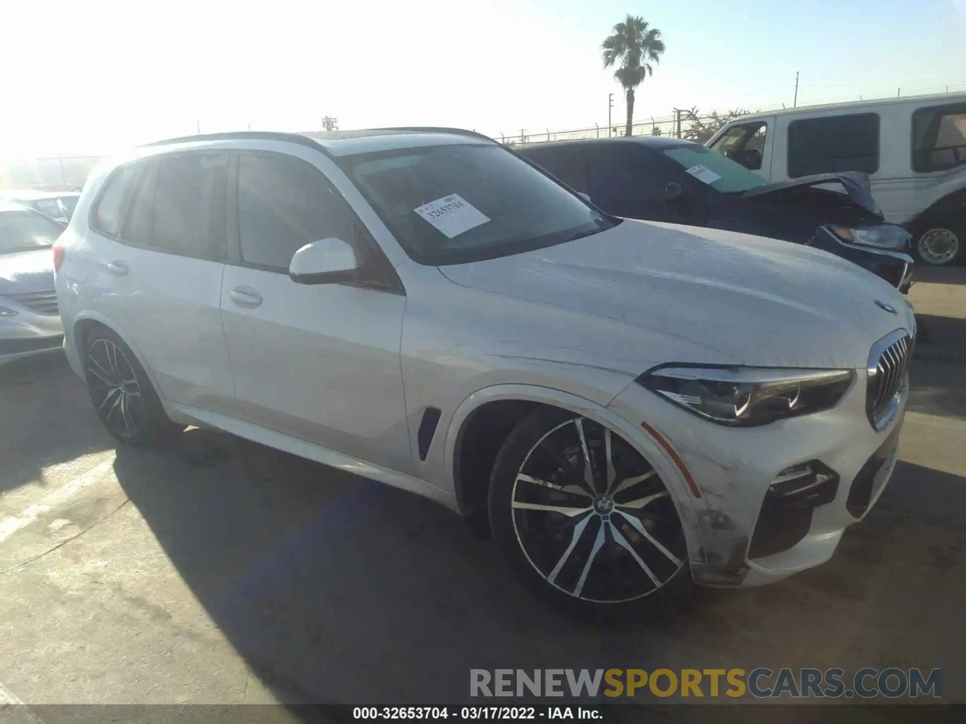 1 Photograph of a damaged car 5UXCR6C51KLL23180 BMW X5 2019