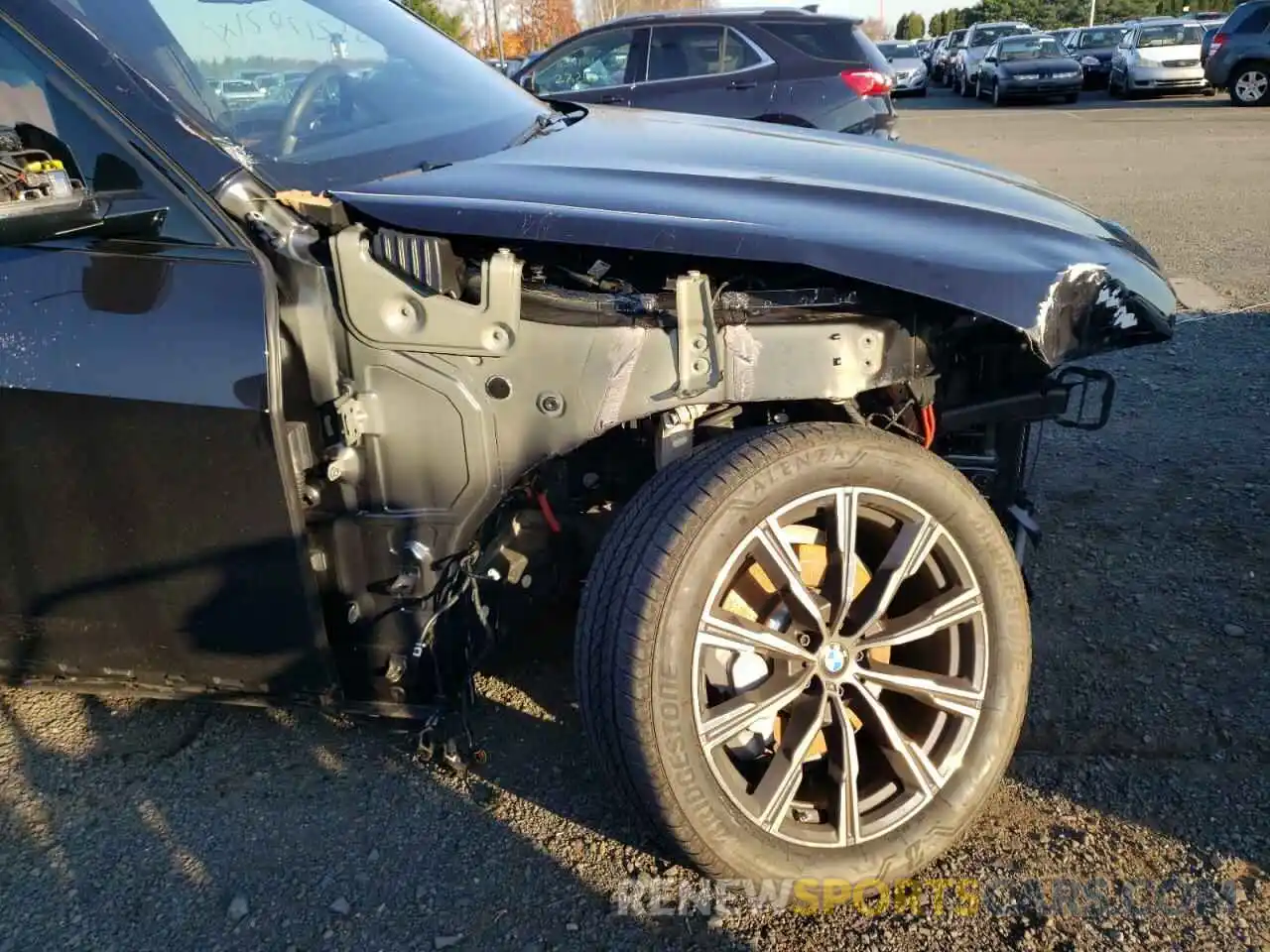 9 Photograph of a damaged car 5UXCR6C51KLL23275 BMW X5 2019