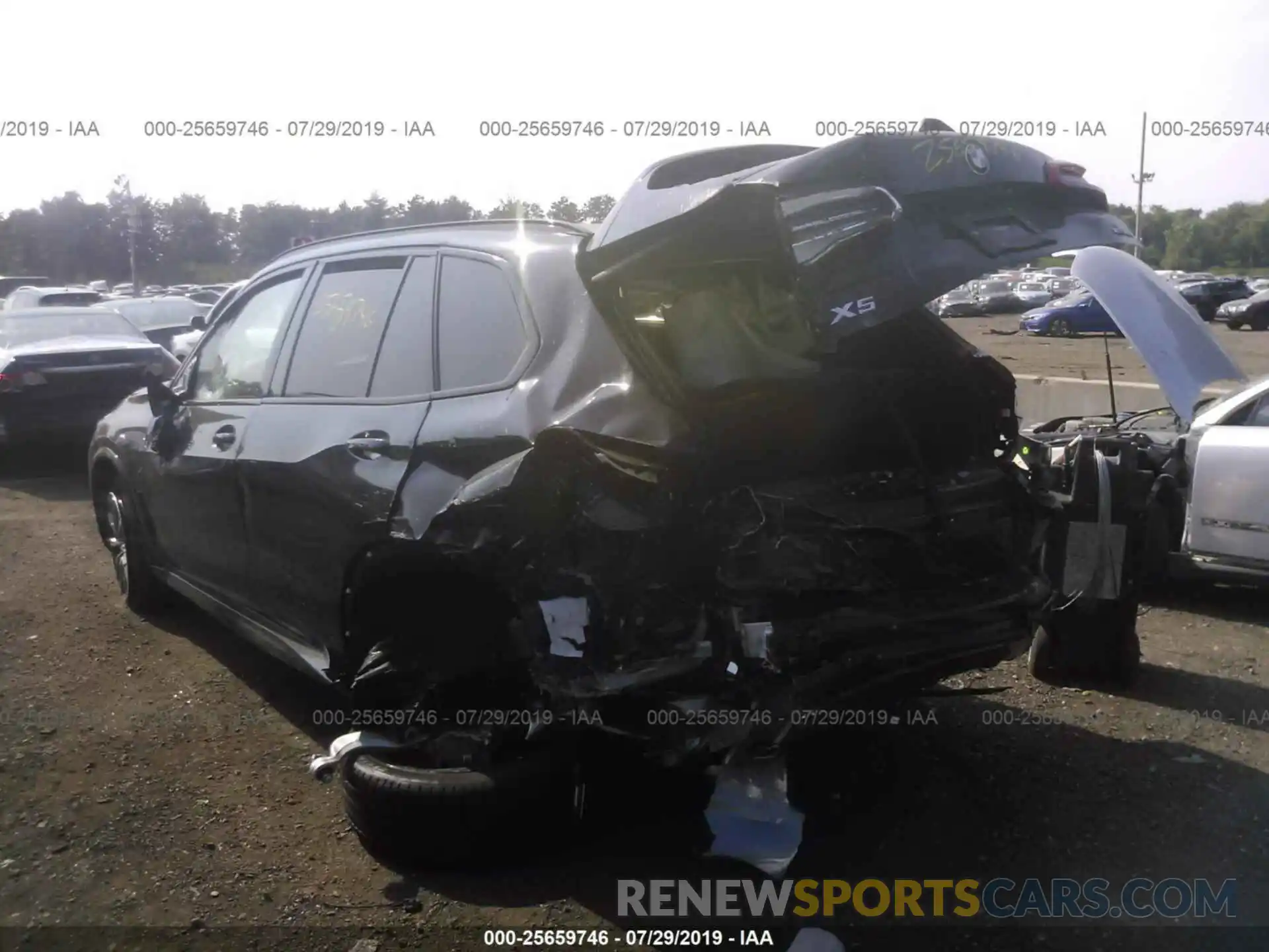 3 Фотография поврежденного автомобиля 5UXCR6C51KLL28900 BMW X5 2019