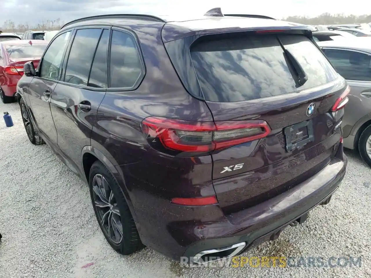 3 Photograph of a damaged car 5UXCR6C51KLL36110 BMW X5 2019