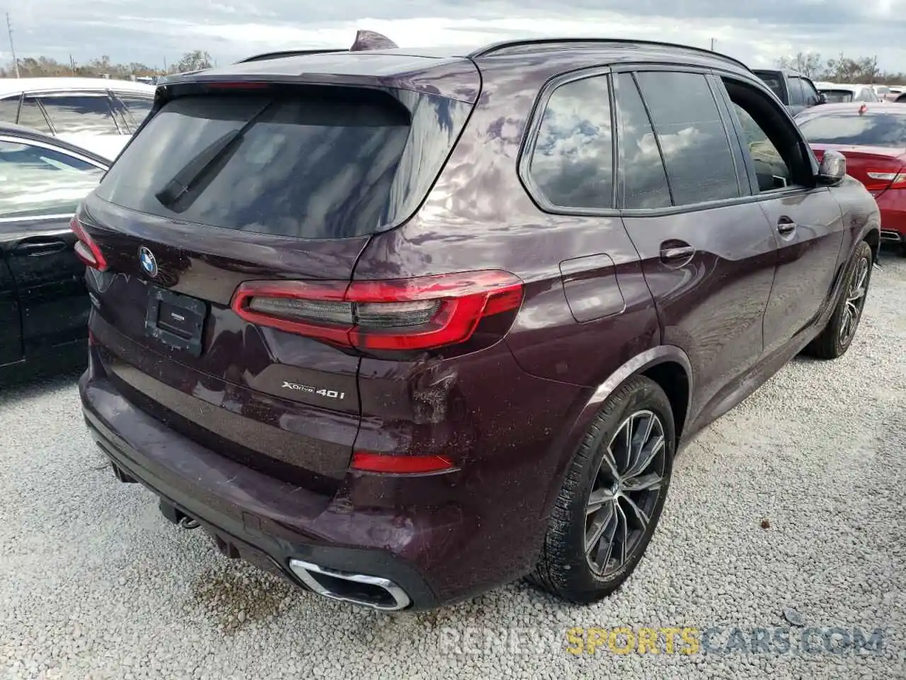 4 Photograph of a damaged car 5UXCR6C51KLL36110 BMW X5 2019